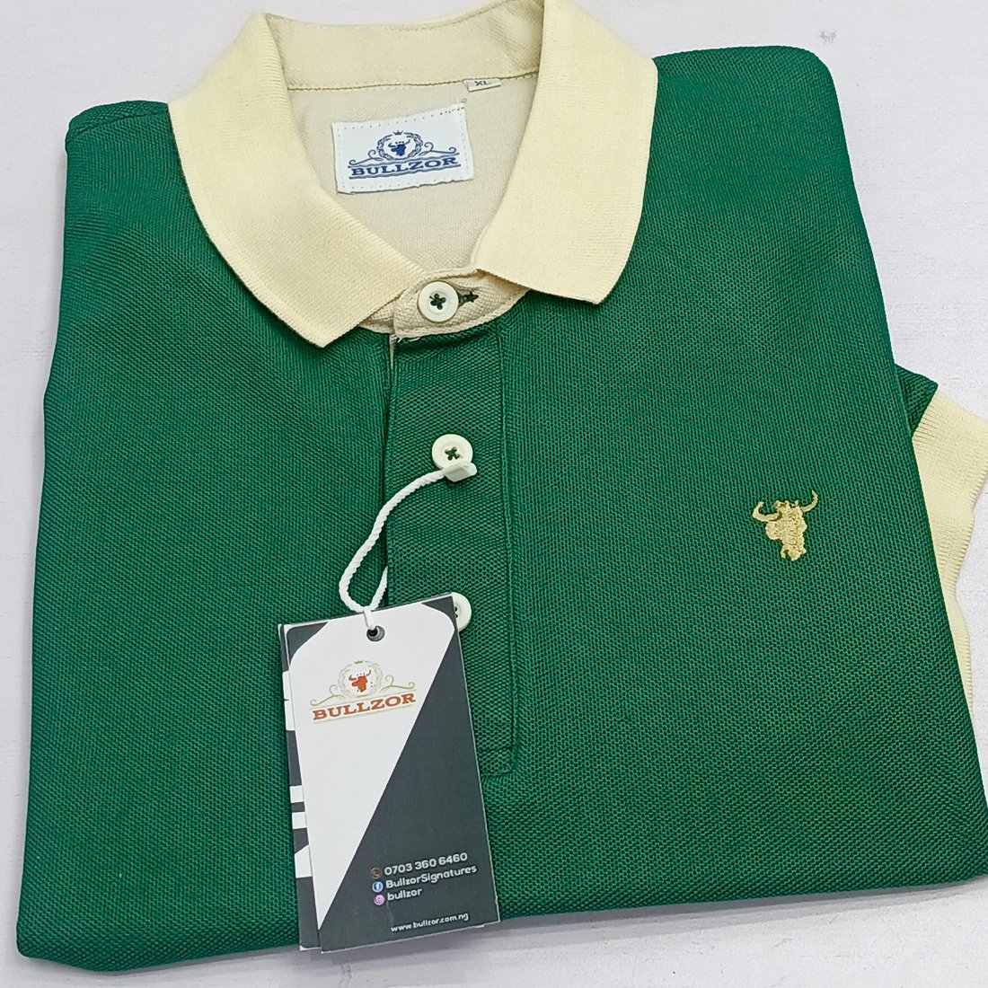 Green Polo with Beige Collar